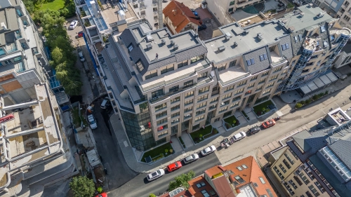Тристаен апартамент с гледки към Витоша в нова сграда до Южен парк